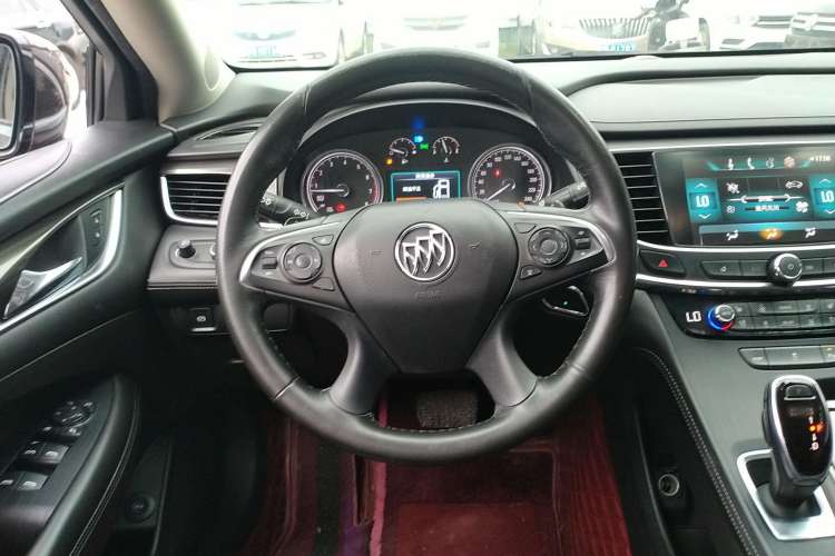 Used Buick LaCrosse 2018 20T Elite Edition
