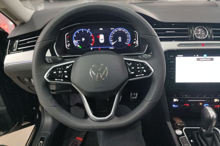 Used Volkswagen Magotan 2023 2 Million Units Commemorative Edition 330TSI DSG Luxury Version