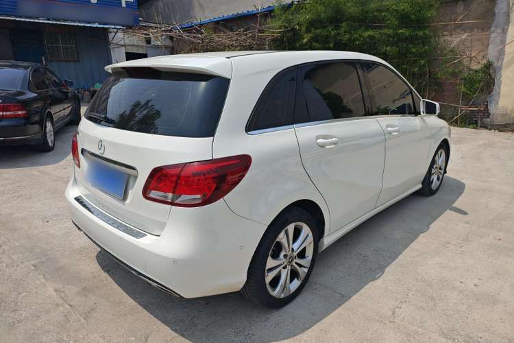 Used Mercedes-Benz B-Class 2017 B 200 Sport Edition