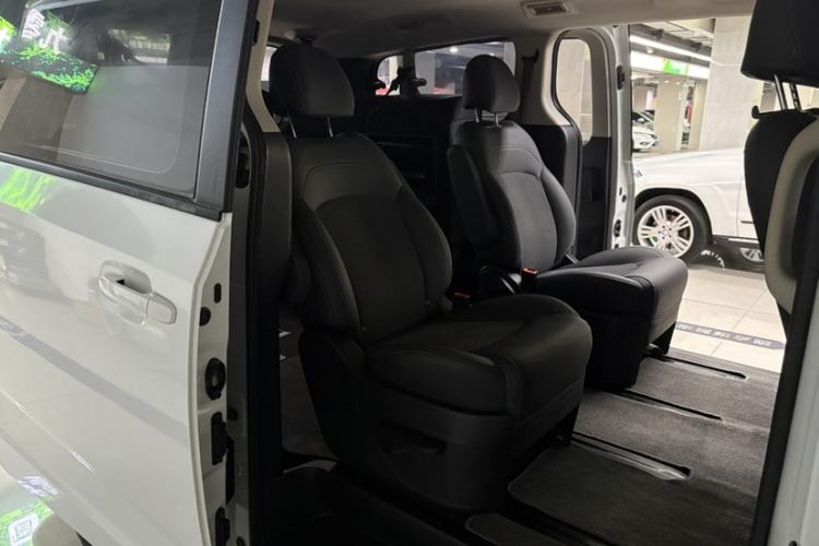 Used SAIC MAXUS G10 2018 PLUS 2.4L Manual Elite Edition