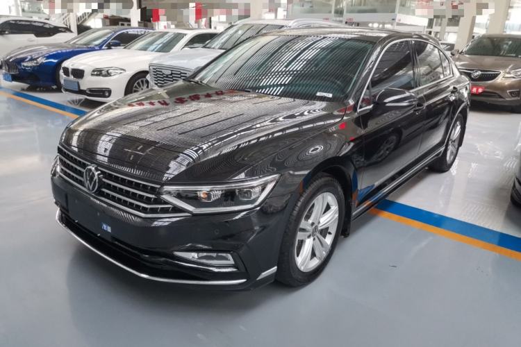 Used Volkswagen Magotan 2023 2 Million Units Limited-Edition 280TSI DSG Comfort Version
