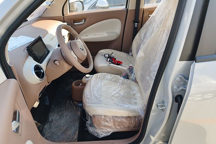 Used Wuling Hongguang MINIEV 2025 Four-Door Version Advanced Edition
