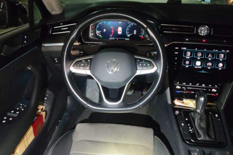 Used Volkswagen Magotan 2020 330TSI DSG Luxury Edition
