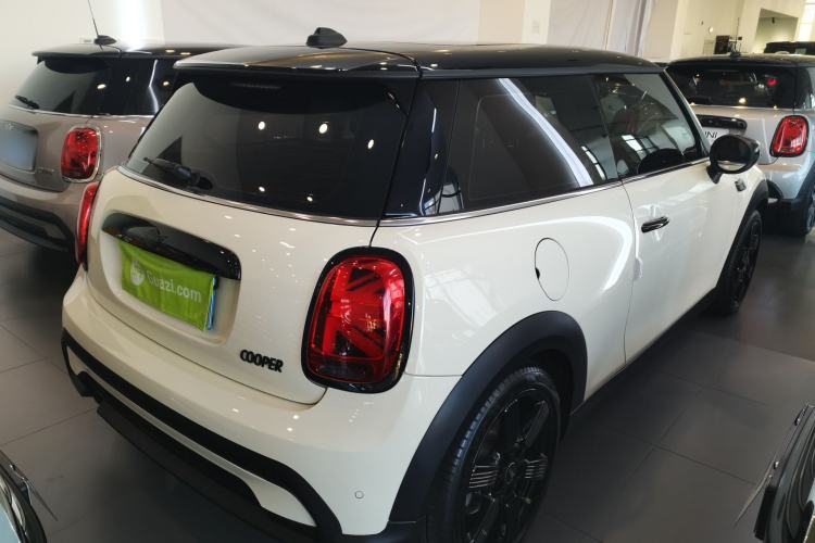 Used  MINI 2023 1.5T COOPER Artist
