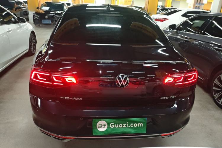 Used Volkswagen Magotan 2023 2 Million Units Commemorative Edition 330TSI DSG Luxury Version
