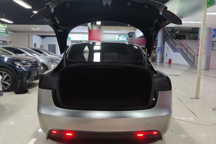 Used Tesla Model 3 2023 Rear-Wheel-Drive Version
