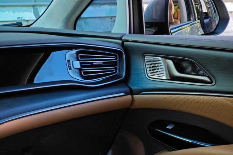 Used Denza D9 2022 DM-i 970 Four-Wheel Drive Prestige Model