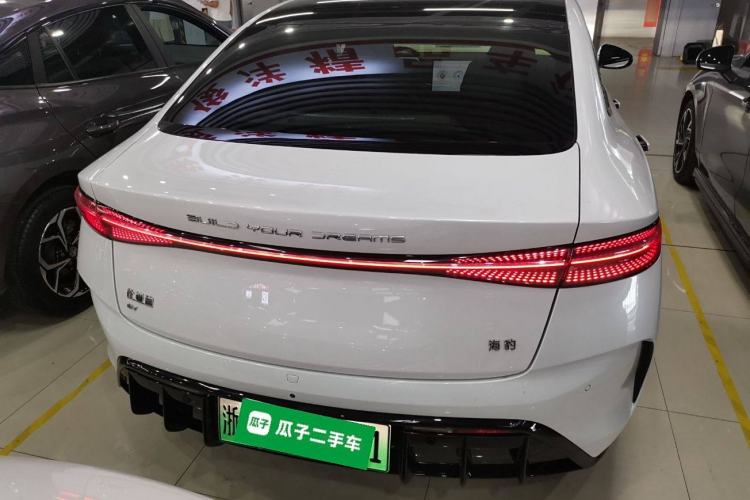 Used BYD Seal 2022 550 km Standard Range Rear-Wheel Drive Prestige Version
