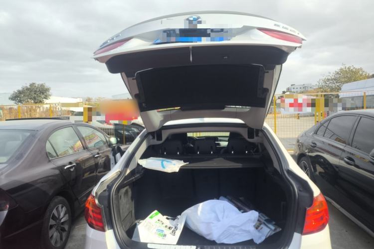 Used BMW 3 Series GT 2016 320i Fashion Model
