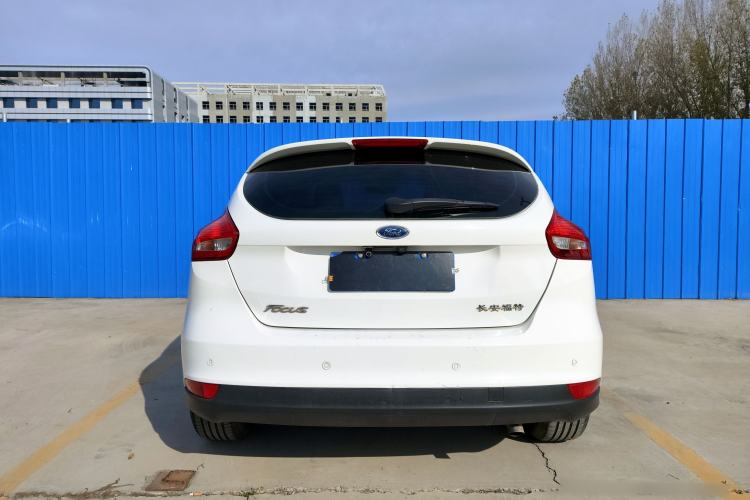 Used Ford Focus 2017 Hatchback 1.6L Automatic Comfort Plus SmartDrive Edition
