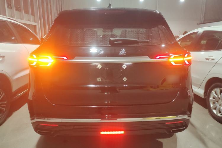 Used Hongqi HS5 2022 Revised Version 2.0T Smart Connect Flagship Edition
