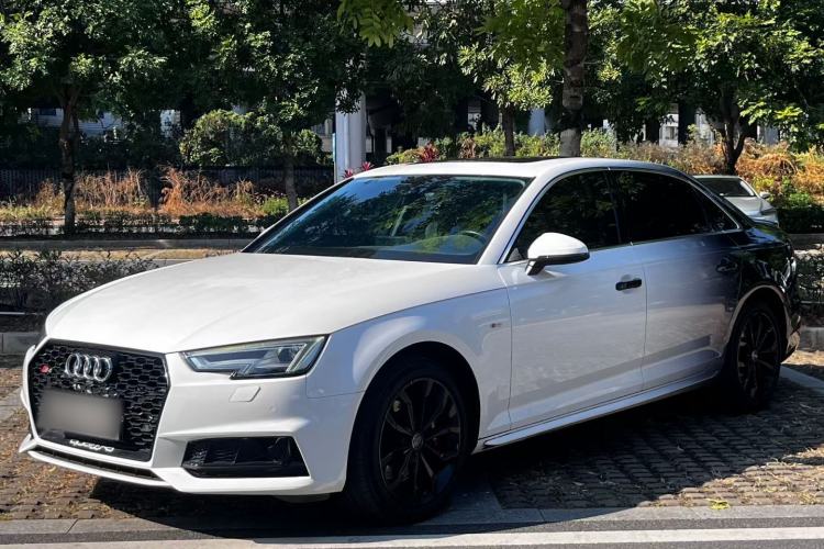 Used Audi A4L 2018 30th Anniversary Edition 40 TFSI Fashion Model