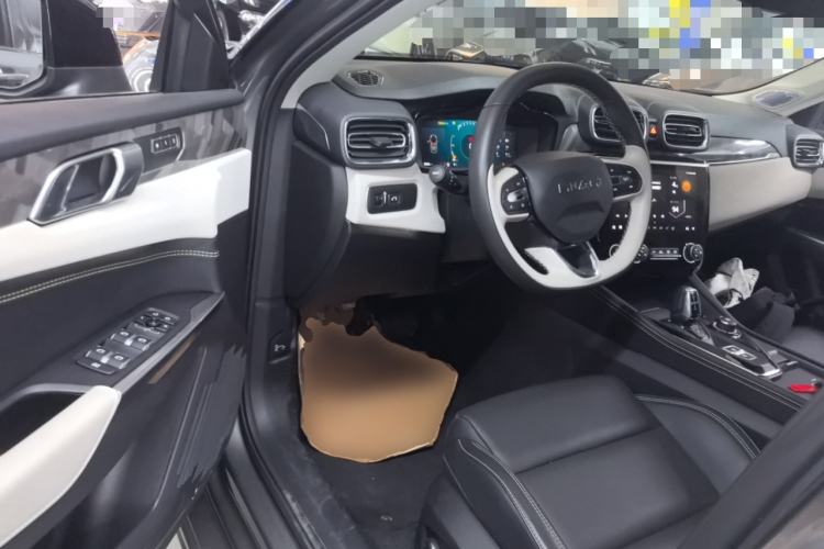 Used Lynk & Co 02 2022 2.0T DCT Shine Pro
