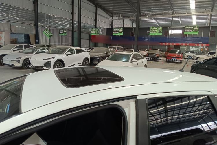 Used Honda Fit 2018 1.5L CVT Comfort Sunroof Version