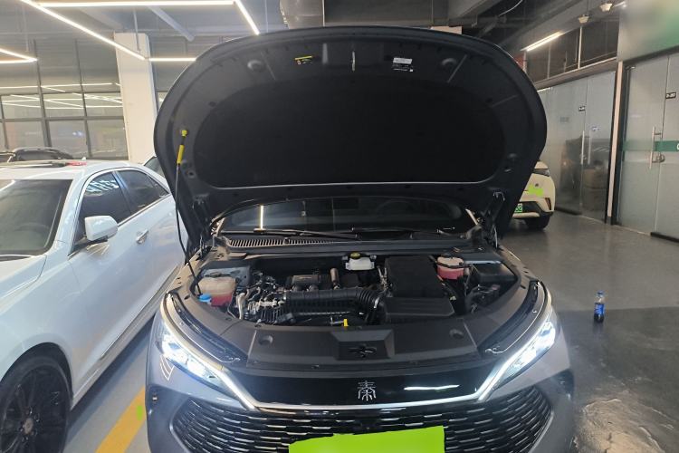 Used BYD Qin L 2024 DM-i 120KM Leading Model
