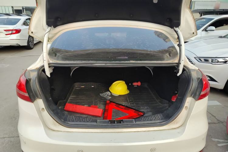 Used Ford Focus 2015 Sedan EcoBoost 180 Automatic Elite Model
