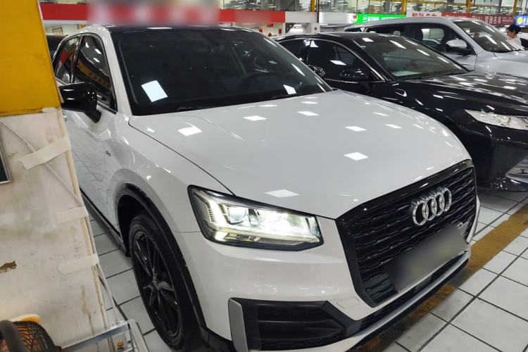 Used Audi Q2L 2020 35 TFSI Fashion Dynamic Model
