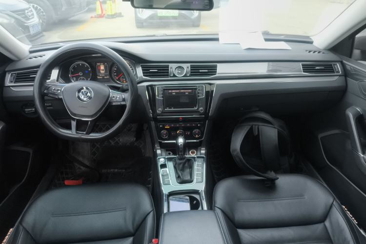 Used Volkswagen Passat 2017 330TSI DSG Prestige Edition
