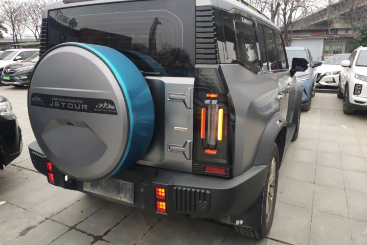 Used JETOUR Traveler 2023 2.0T Four-Wheel Drive Conqueror