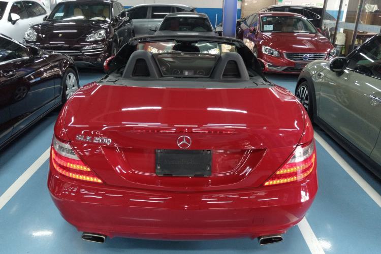 Used Mercedes-Benz SLK-Class 2011 SLK 200 Fashion Model

