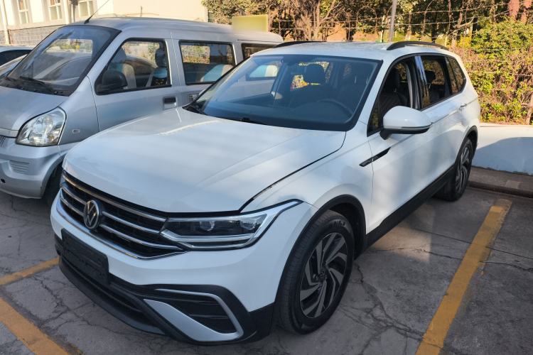 Used Volkswagen Tiguan L 2023 330TSI Automatic Two-Wheel Drive Comfort Edition