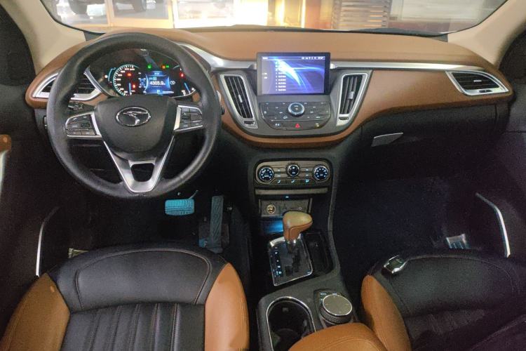 Used Soueast DX7 2015 1.5T Automatic Luxury Model
