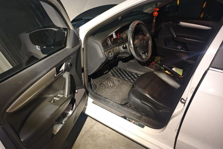 Used Volkswagen Lavida 2013 Revised Version 1.4 TSI DSG Comfort Edition