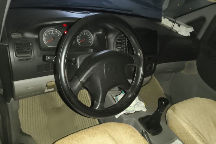 Used FORTHING Lingzhi 2017 V3 1.5L 7-seater Standard Model