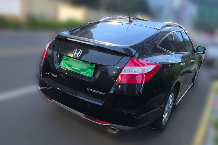 Used Honda Crosstour 2012 2.4L Luxury Edition
