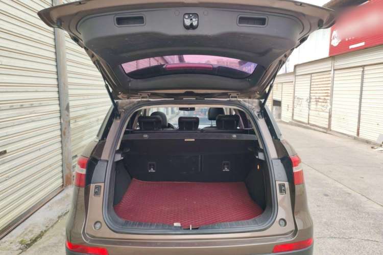 Used Haval H6 Coupe 2017 Red-Label 2.0T Automatic Two-Wheel Drive Elite Model
