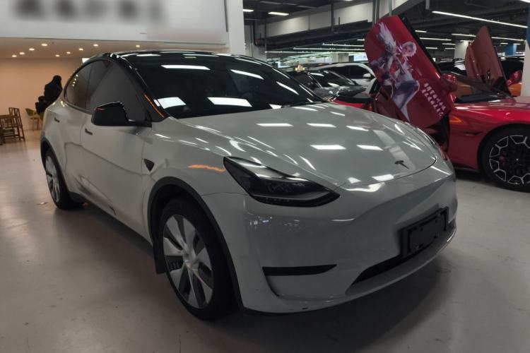 Used Tesla Model Y 2022 Rear-Wheel-Drive Version
