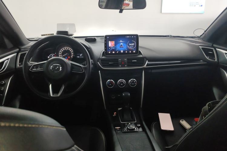 Used Mazda CX-4 2018 2.0L Automatic Two-Wheel Drive Blue Sky Dynamic Version China VI Standard
