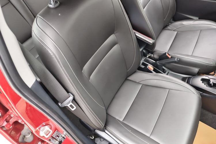 Used Toyota YARiS L 2019 1.5E CVT Dynamic Edition China VI compliant
