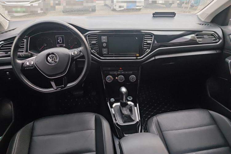 Used Volkswagen T-ROC 2019 280TSI DSG Two-Wheel Drive Comfort Version China VI Standard
