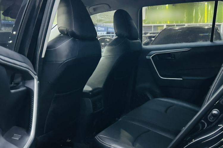 Used Toyota RAV4 2023 2.0L CVT Two-Wheel Drive Urban Edition