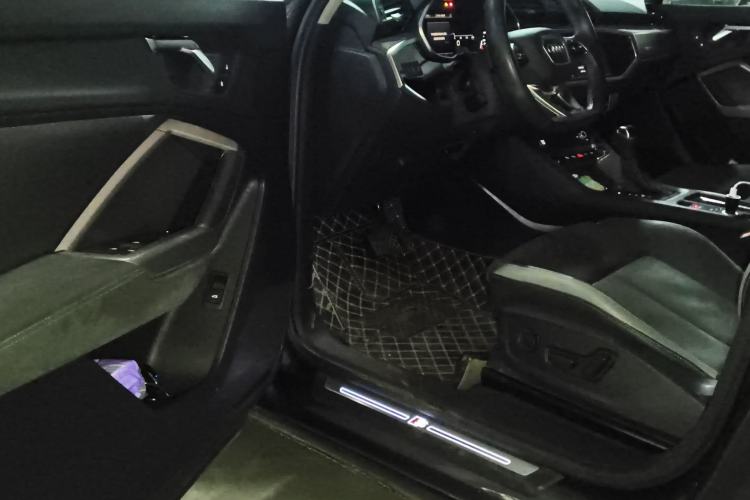 Used Audi Q3 2022 35 TFSI Fashion Dynamic Model