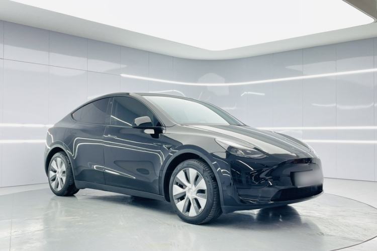 Used Tesla Model Y 2022 Rear-Wheel-Drive Version
