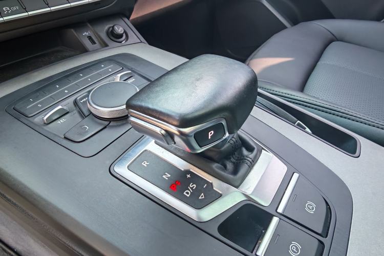 Used Audi Q5L 2018 40 TFSI Prestige Edition China V