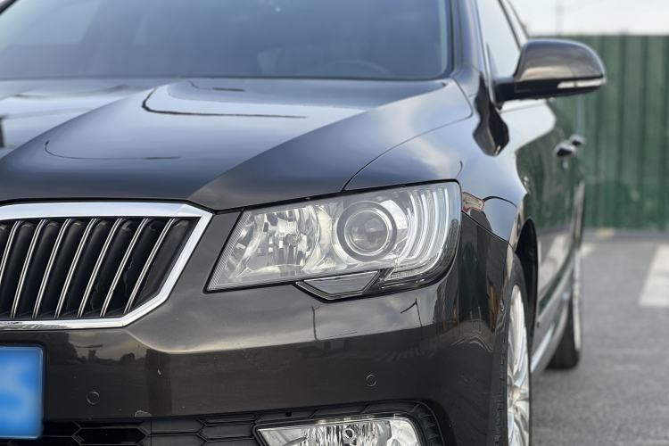 Used Skoda Superb 2013 1.8TSI Automatic Yashi Edition