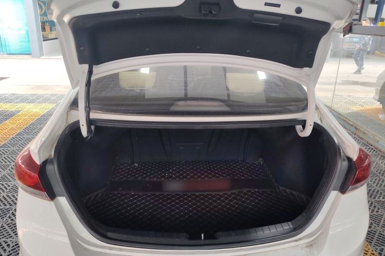 Used Hyundai Elantra 2016 1.6L Automatic ZhiXuan – Elite Version