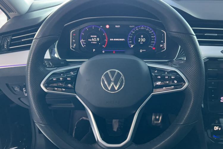 Used Volkswagen Magotan 2023 2 Million Units Commemorative Edition 330TSI DSG Luxury Version
