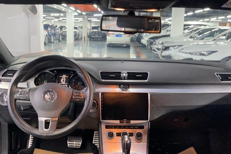 Used Volkswagen FAW-Volkswagen CC 2015 1.8TSI Prestige Model
