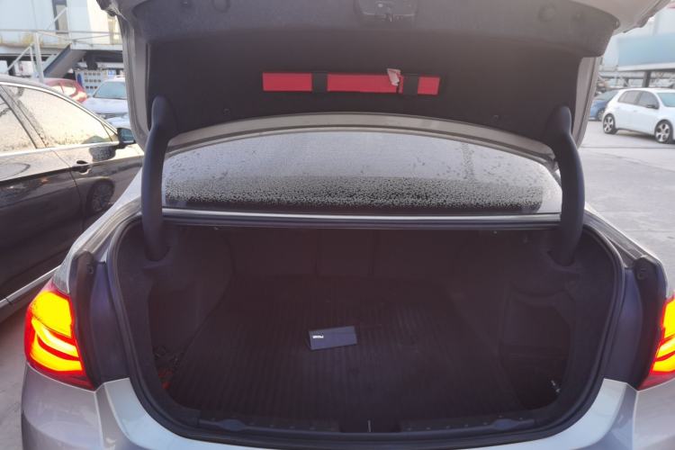 Used BMW 3 Series 2018 320Li Fashion Model
