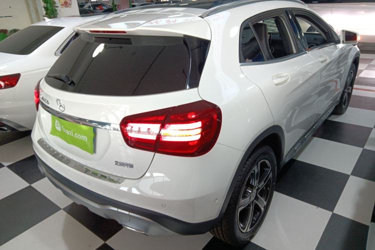 Used Mercedes-Benz GLA 2018 GLA 200 Fashion Model
