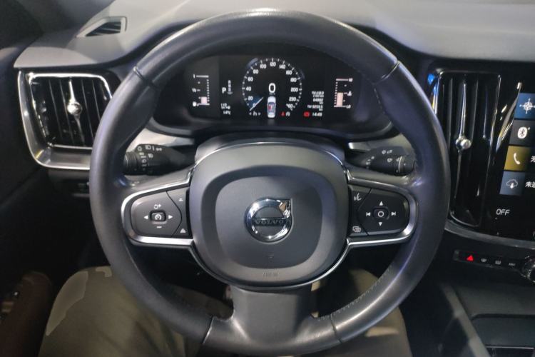 Used Volvo S60 2022 B4 Zhiyi Luxury Edition