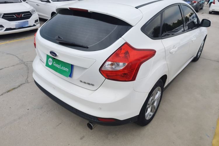 Used Ford Focus 2012 Hatchback 1.6L Automatic Fashion Edition
