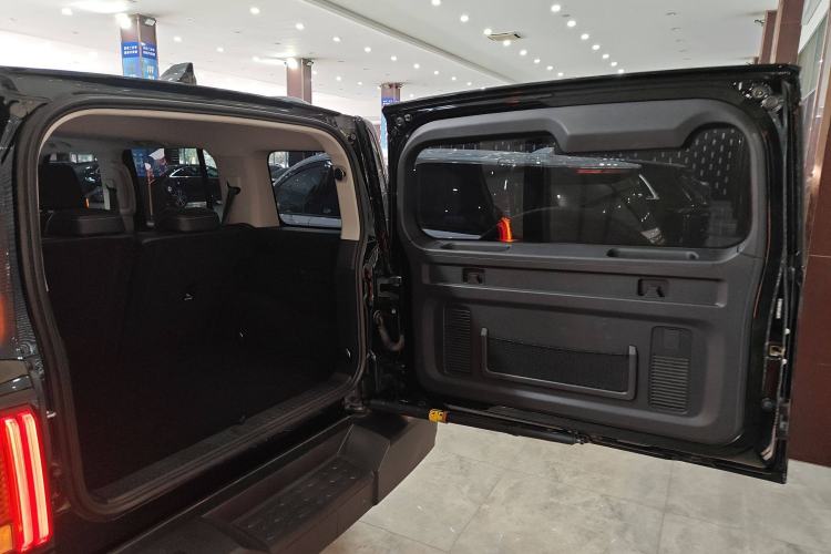 Used Tank 300 2023 Off-Road Edition 2.0T Challenger
