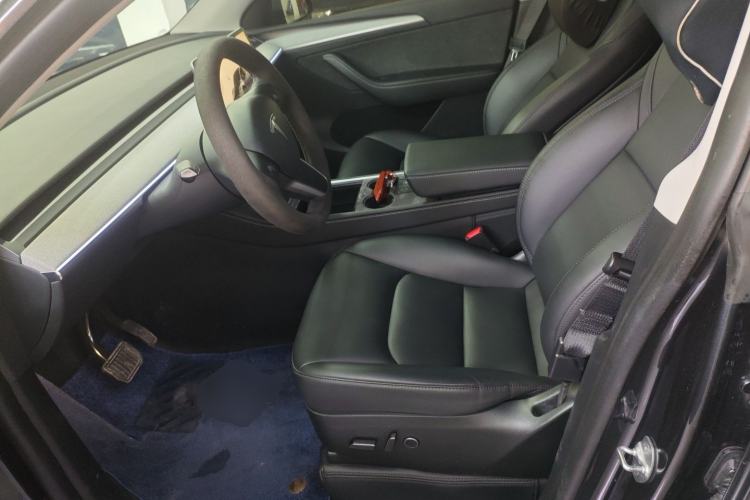 Used Tesla Model Y 2024 Long-Range All-Wheel-Drive Version
