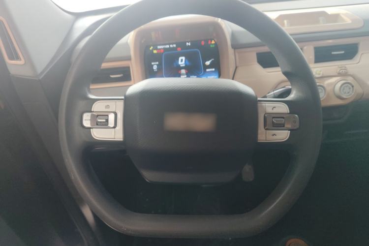 Used Chery QQ Ice Cream 2022 170km Sundae Phosphate Lithium-Ion
