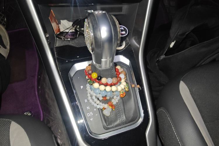 Used Volkswagen T-ROC 2018 230TSI DSG Two-Wheel Drive Advanced Version China V Standard